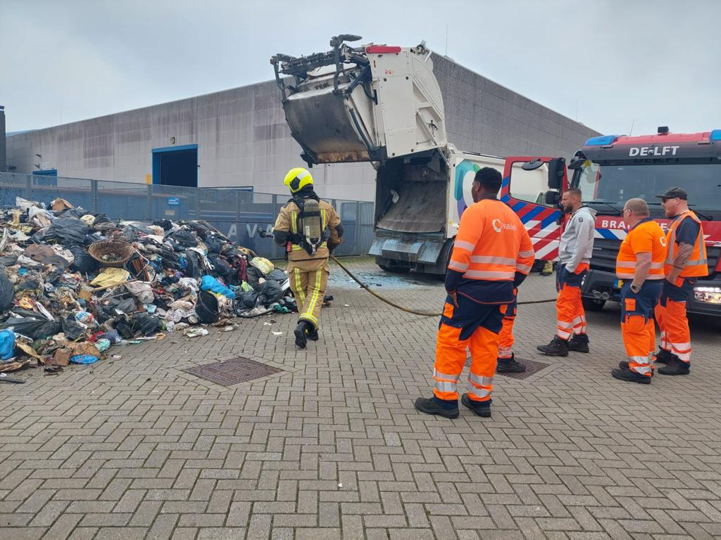 Kleine brand in vuilniswagen